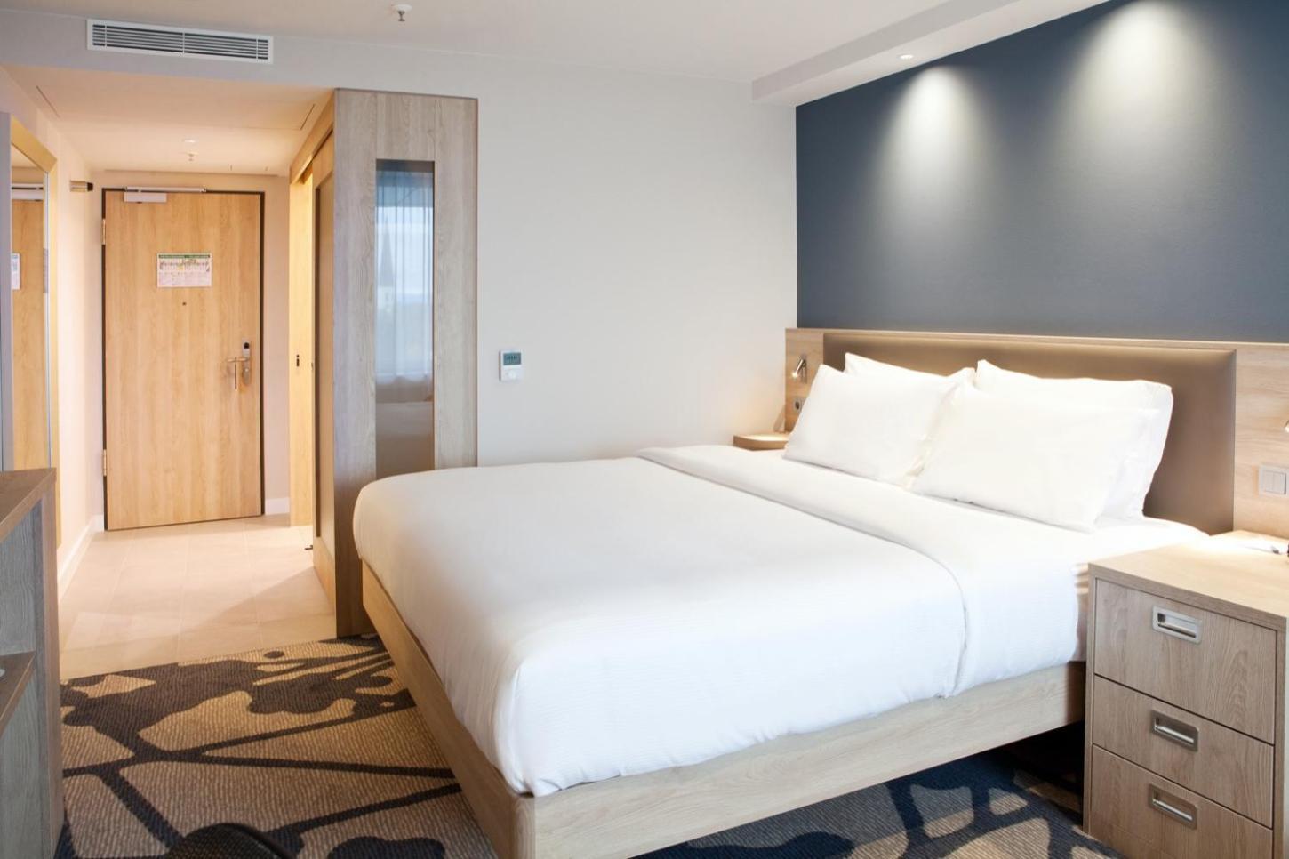 Hampton By Hilton Munich City Center East Exterior foto